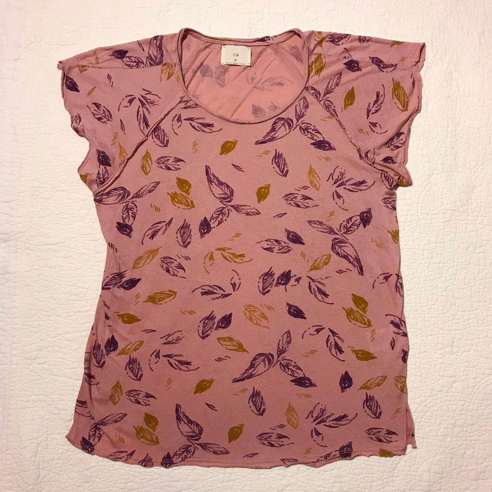 t.la Anthropologie Top Purple Leaf Shirt Lite Wt M